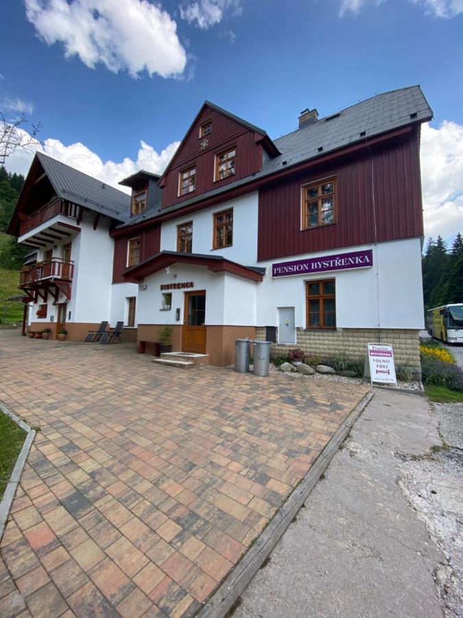 Pension Bystrenka スピンドレルフ・ムリン エクステリア 写真